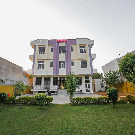 Hotel Tiger Regency Resort Савай Мадхопур Екстериор снимка