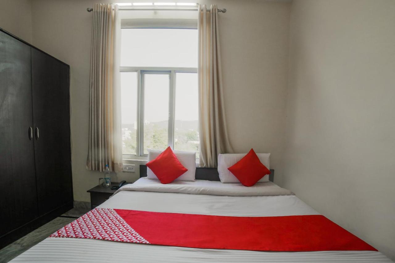 Hotel Tiger Regency Resort Савай Мадхопур Стая снимка