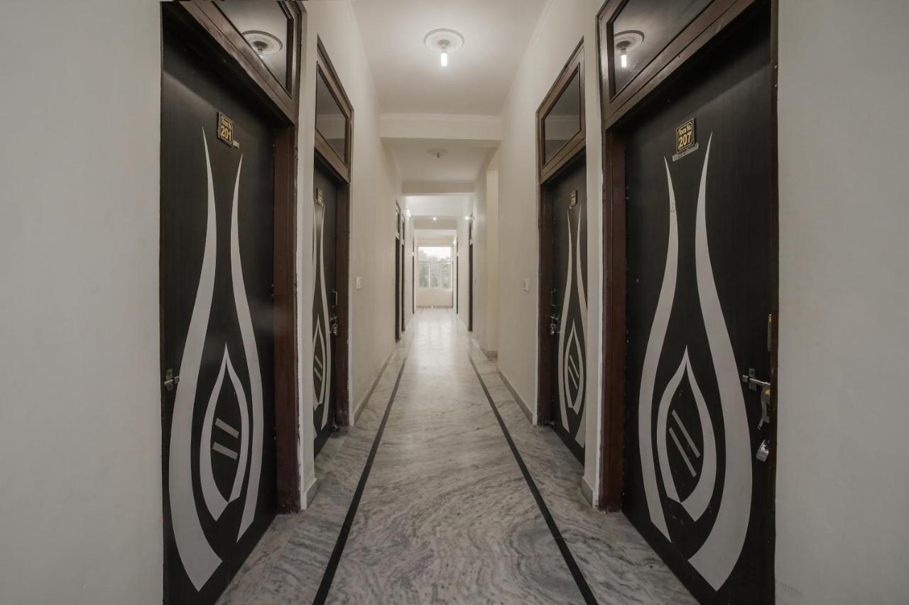 Hotel Tiger Regency Resort Савай Мадхопур Екстериор снимка